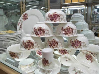 【金邊紅海棠46頭高檔骨瓷雙層碗隔熱餐具套裝防燙手陶瓷碗禮品】深圳市南山區鋒盛源雙層碗陶瓷商行 - 產品庫