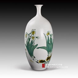 瓷韻流芳 從景德鎮到龍泉青瓷的藝術與投資之旅